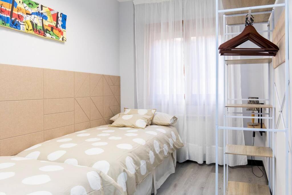 Castrillo 4 Apartamento Acogedor Zaragoza Luaran gambar