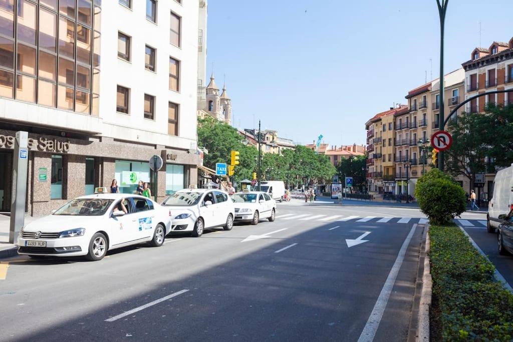 Castrillo 4 Apartamento Acogedor Zaragoza Luaran gambar